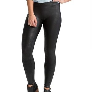 SPANX leggings. Size L. Good condition.